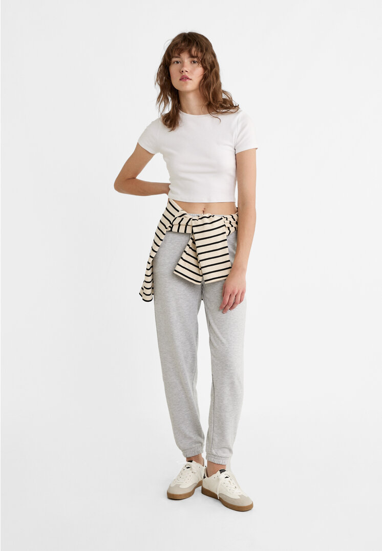 

Stradivarius Jogginghose aus Plüschgewebe Grau Melange XL