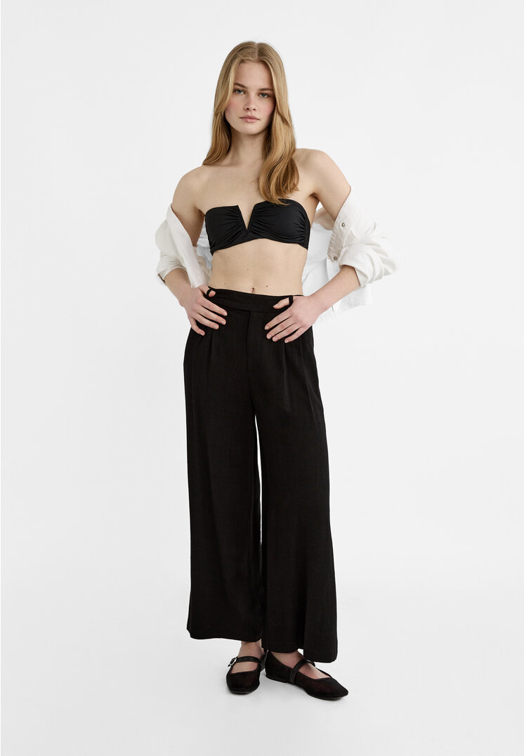 

Stradivarius Spodnie culotte z mieszanki lnu Czarny 34