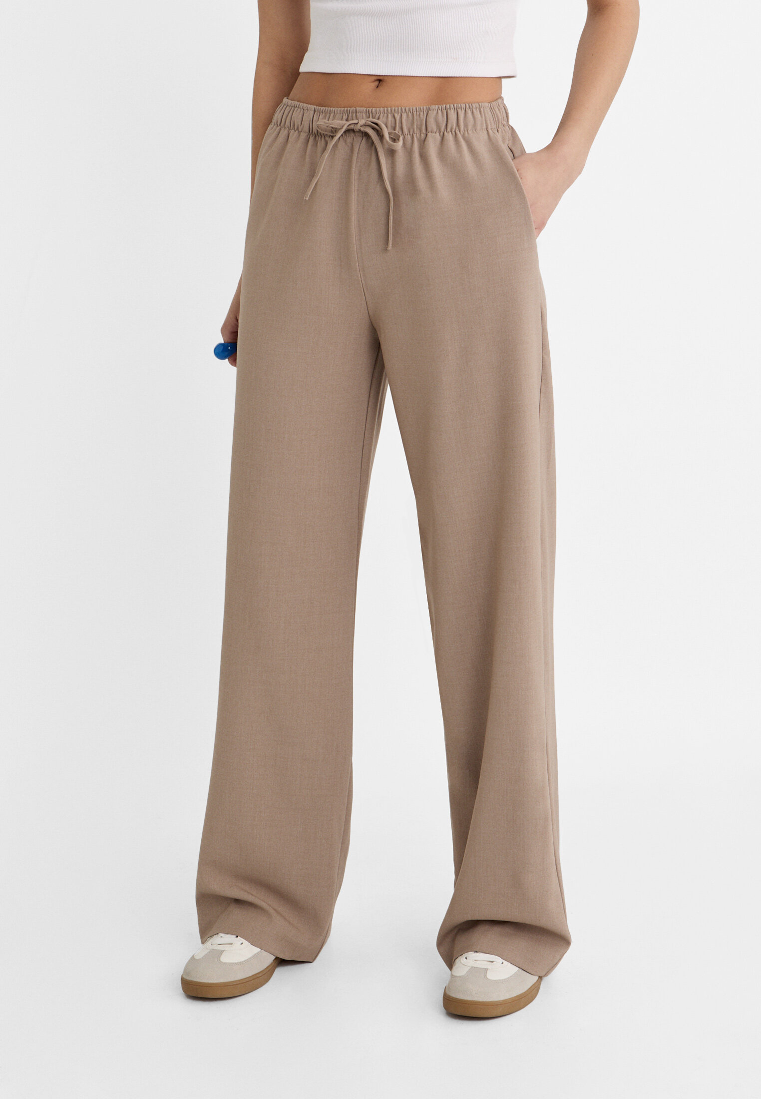 Pantalones pata ancha online stradivarius