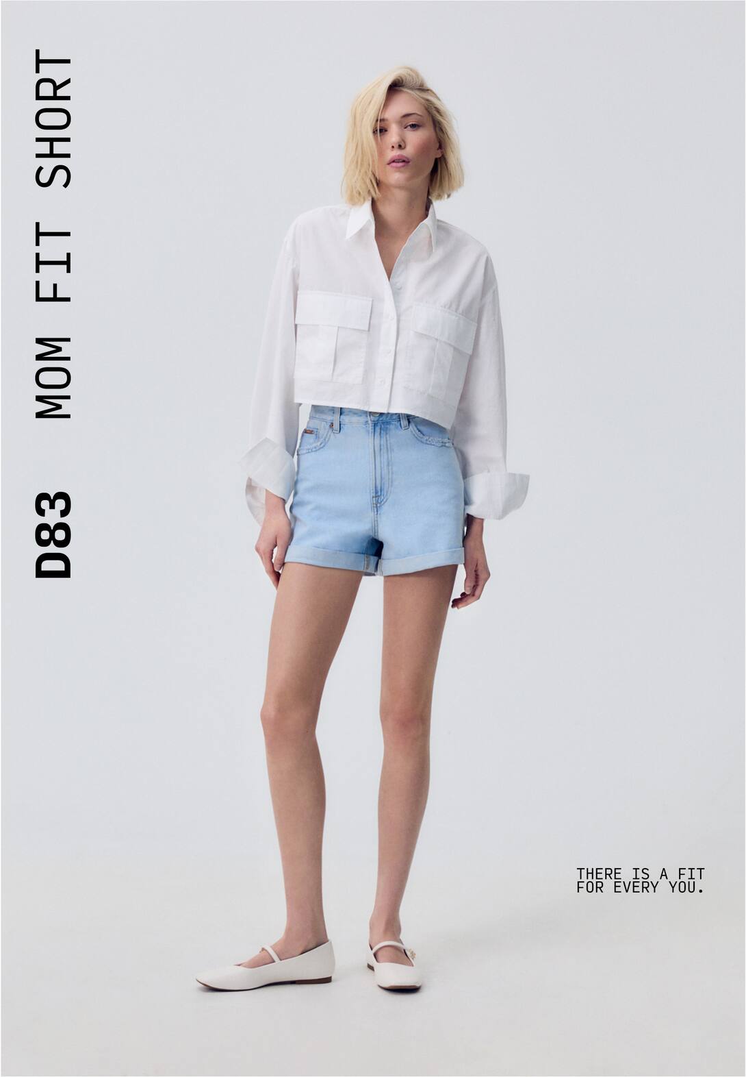 D83 Short mom fit