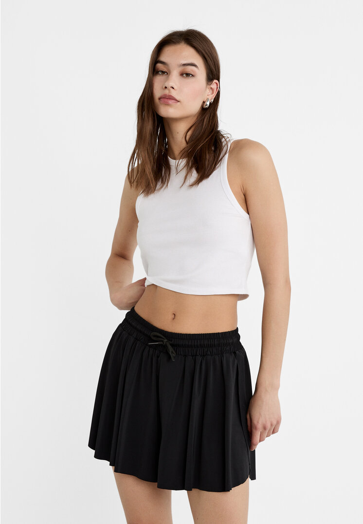 

Stradivarius Fließende Sportshorts Schwarz M