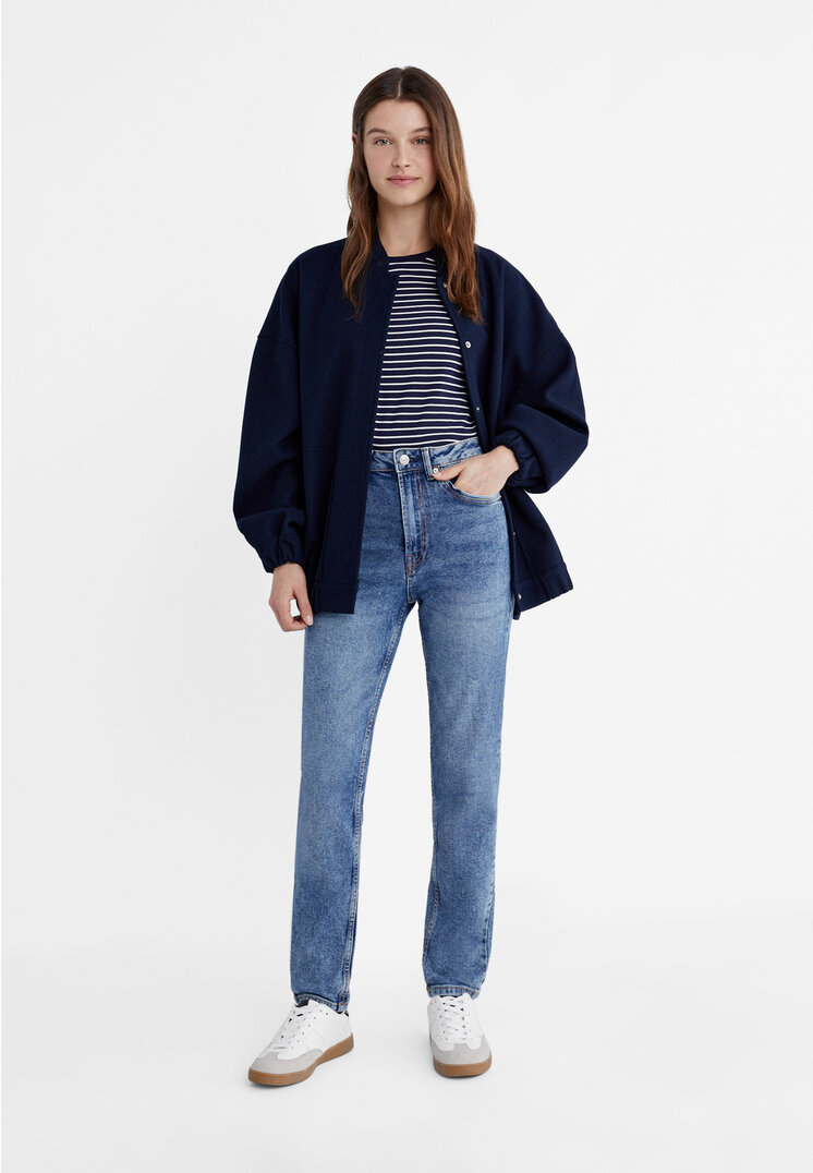 

Stradivarius 1465 Jeansy mom fit typu slim Denimowy średni Light Blue 34