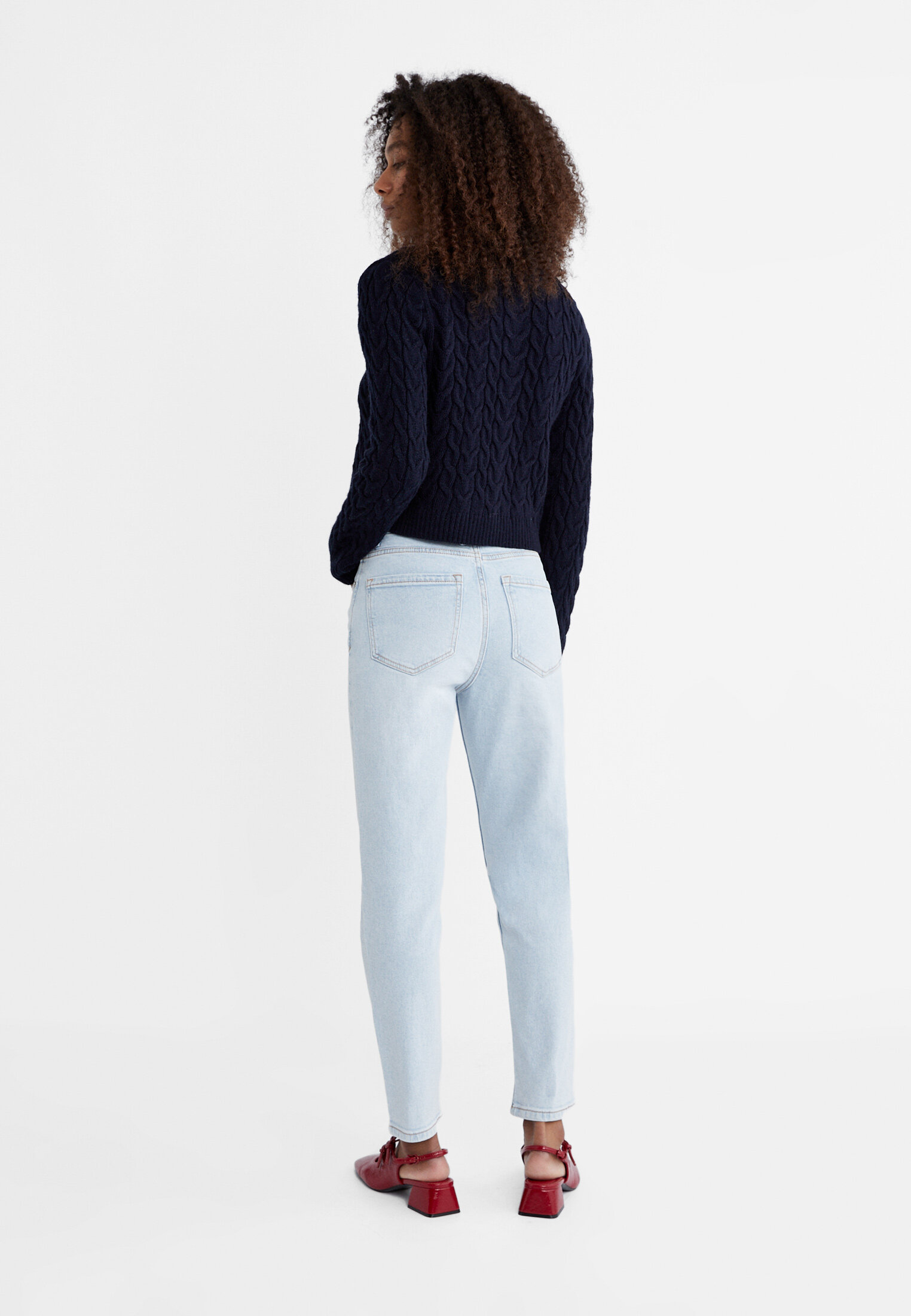 Jeans mom slim fit on sale stradivarius