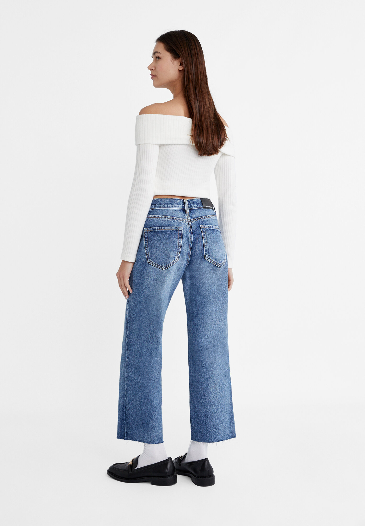 Cropped straight jeans