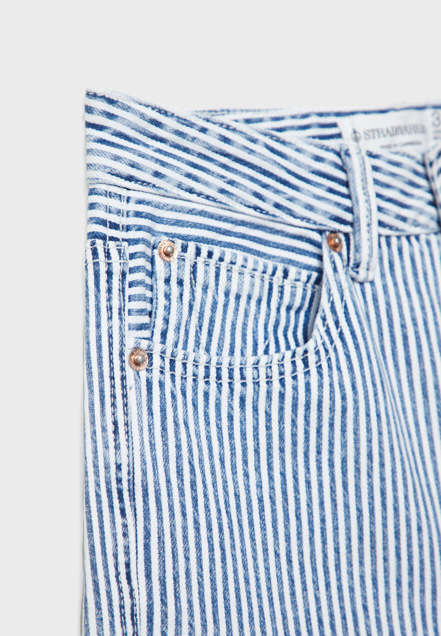 White stripe best sale denim jeans