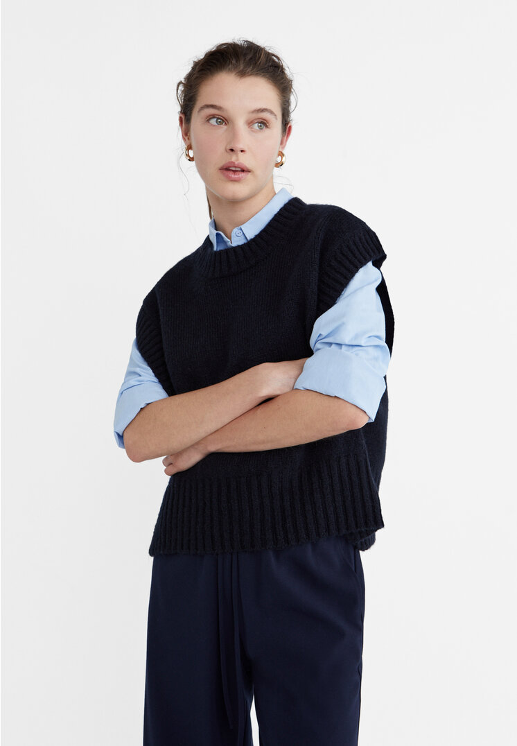Stradivarius Soft-touch knit vest  Navy blue L