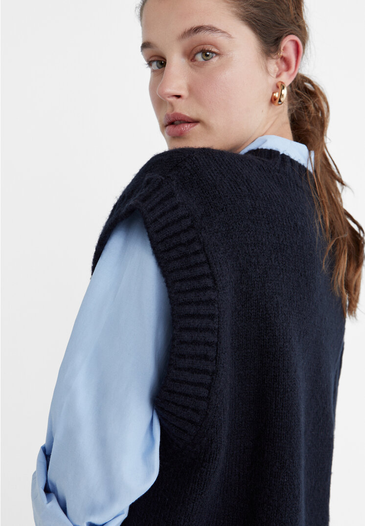 Stradivarius Soft-touch knit vest  Navy blue L