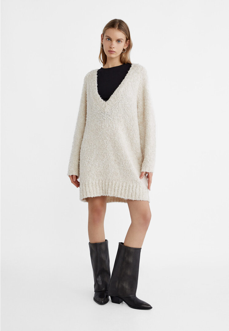

Stradivarius Kurzes Strickkleid Vanille S