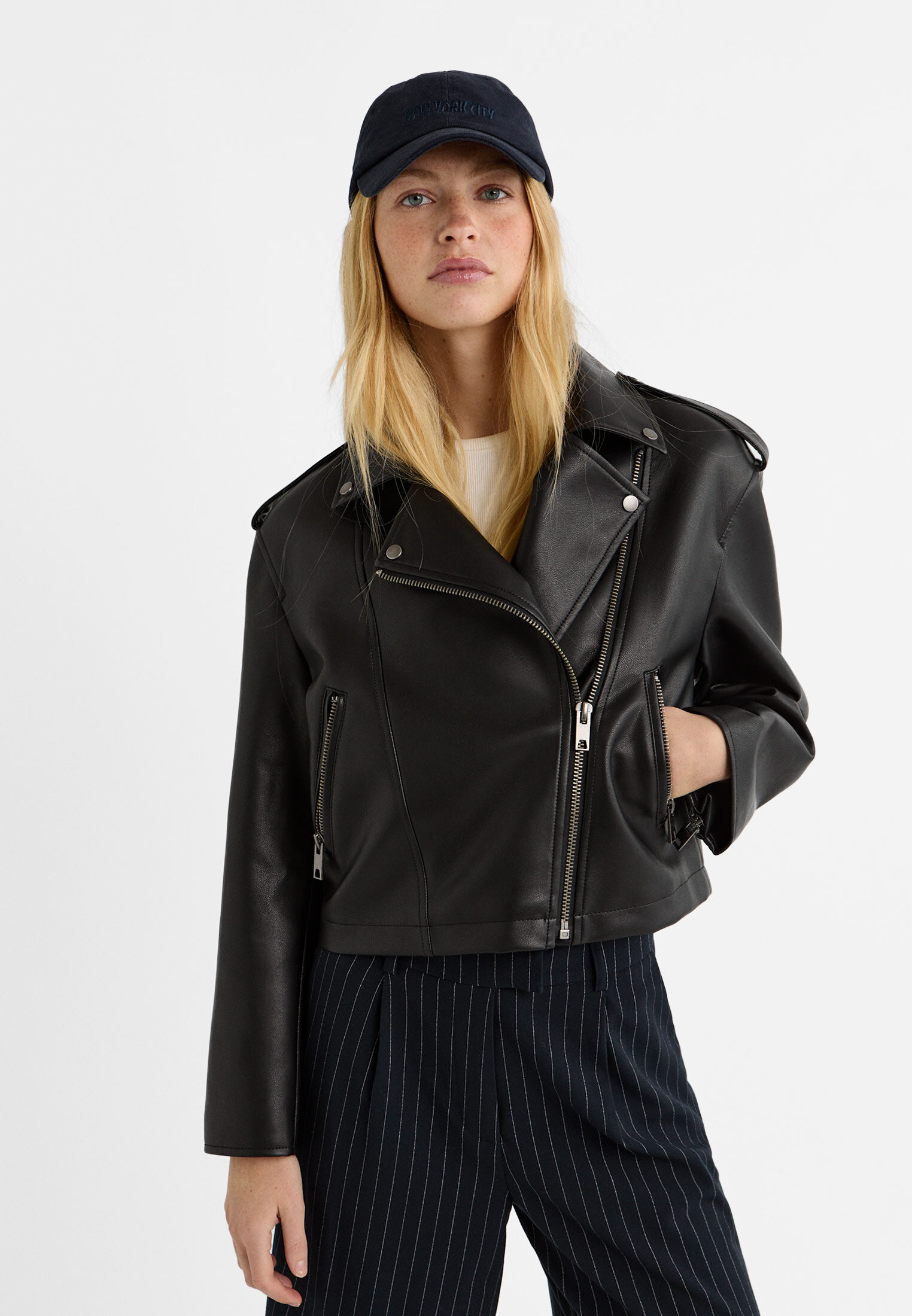 Blouson cuir online stradivarius