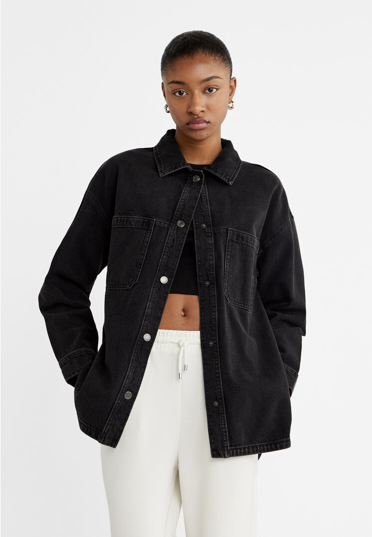 

Stradivarius Jeans-Overshirt schwarzer Denim L