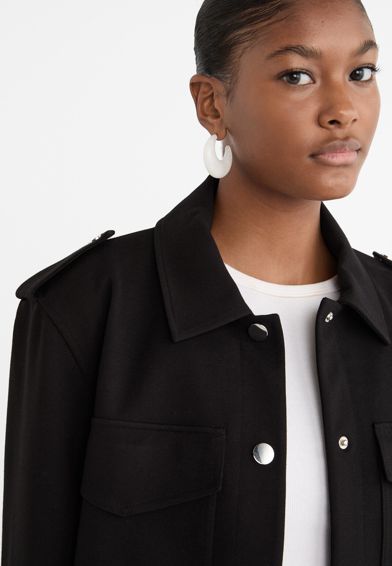 Cropped jacket with pockets - Women