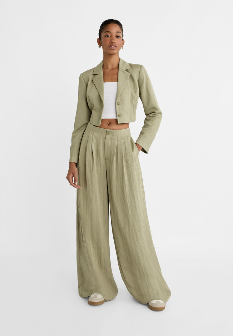 Stradivarius Blazer cropped con fiocco  Kaki M