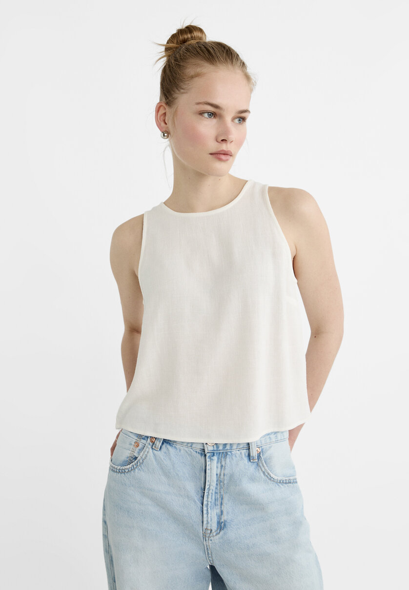 top rouge stradivarius