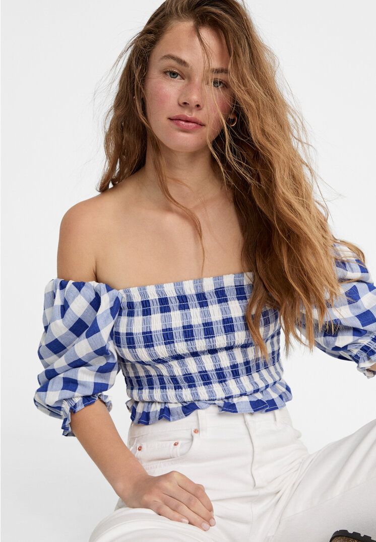 Gingham puff top