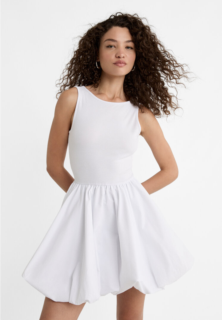 

Stradivarius Kleid kurz kombinert Ballon Weiß XL