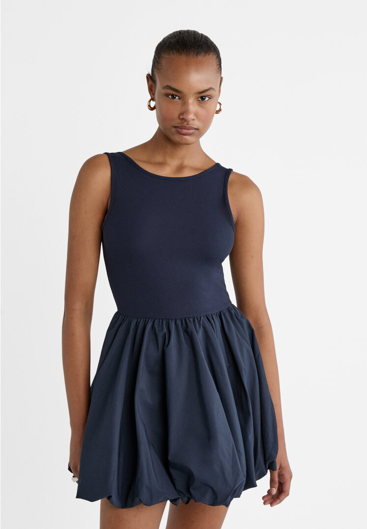 

Stradivarius Kleid kurz kombinert Ballon Marineblau XL