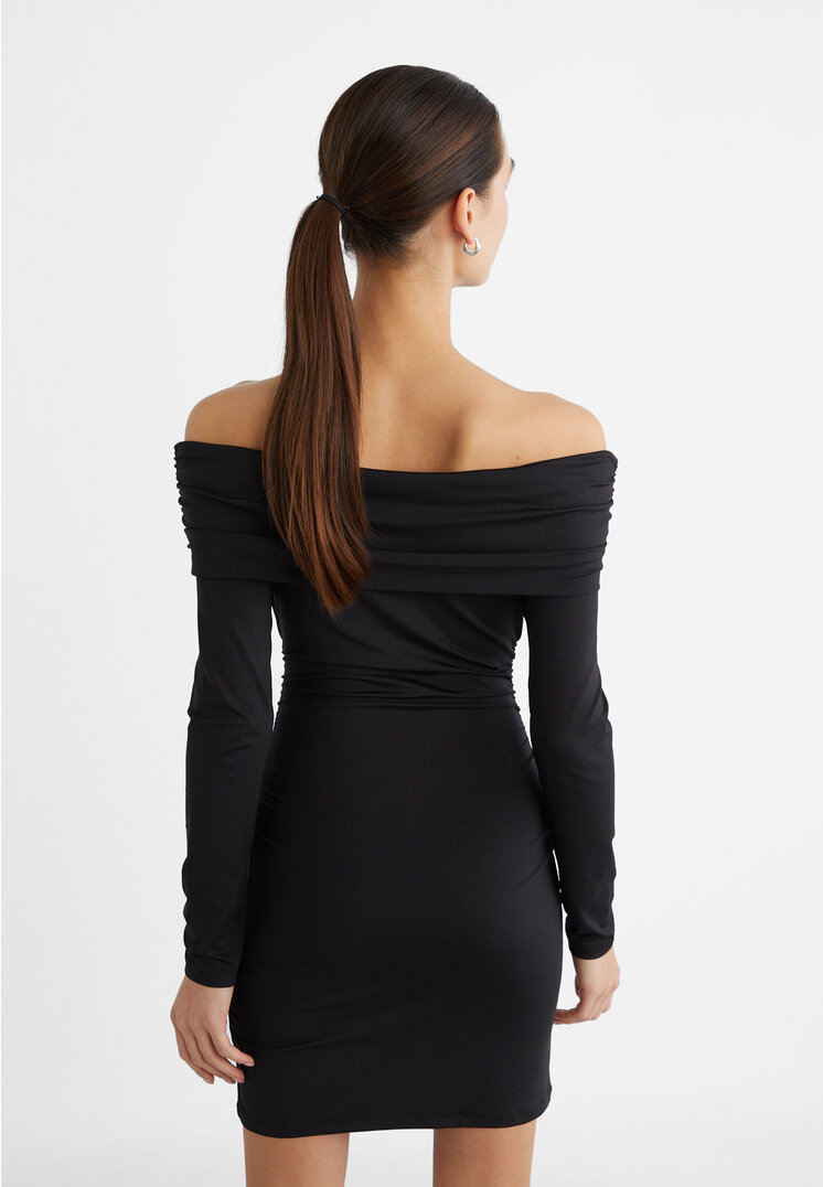Stradivarius Vestito spalle scoperte  Nero M