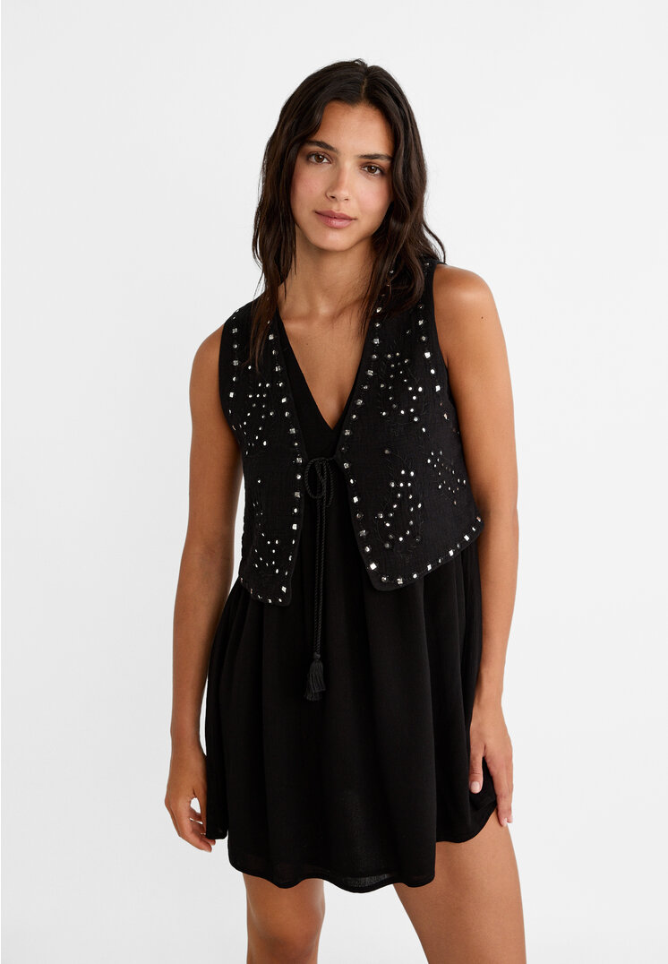

Stradivarius Kurzes Crêpe-Kleid mit Weste Schwarz S