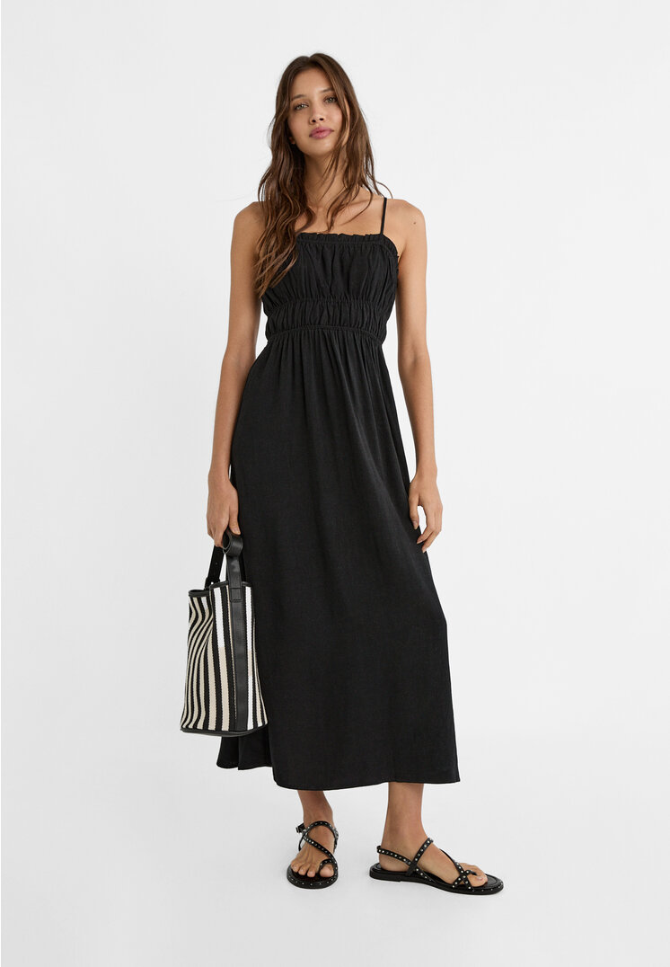 

Stradivarius Fließendes Midikleid mit Trägern und Leinenanteil Schwarz S