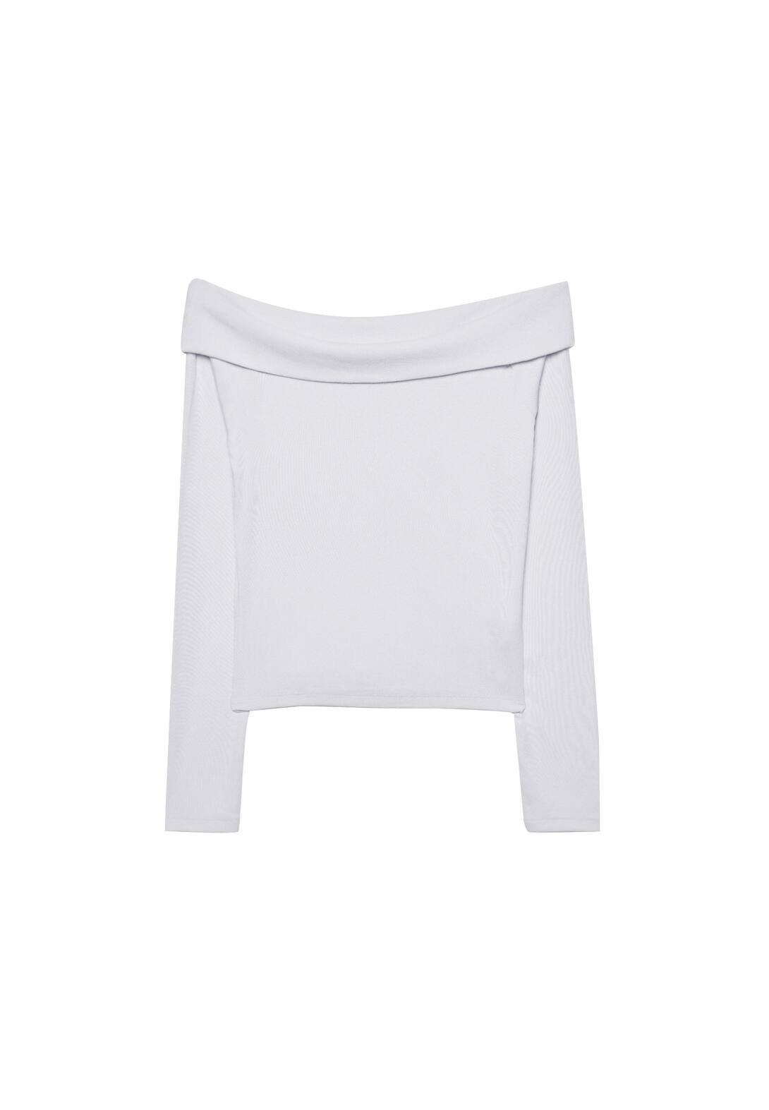 Off-the-shoulder top