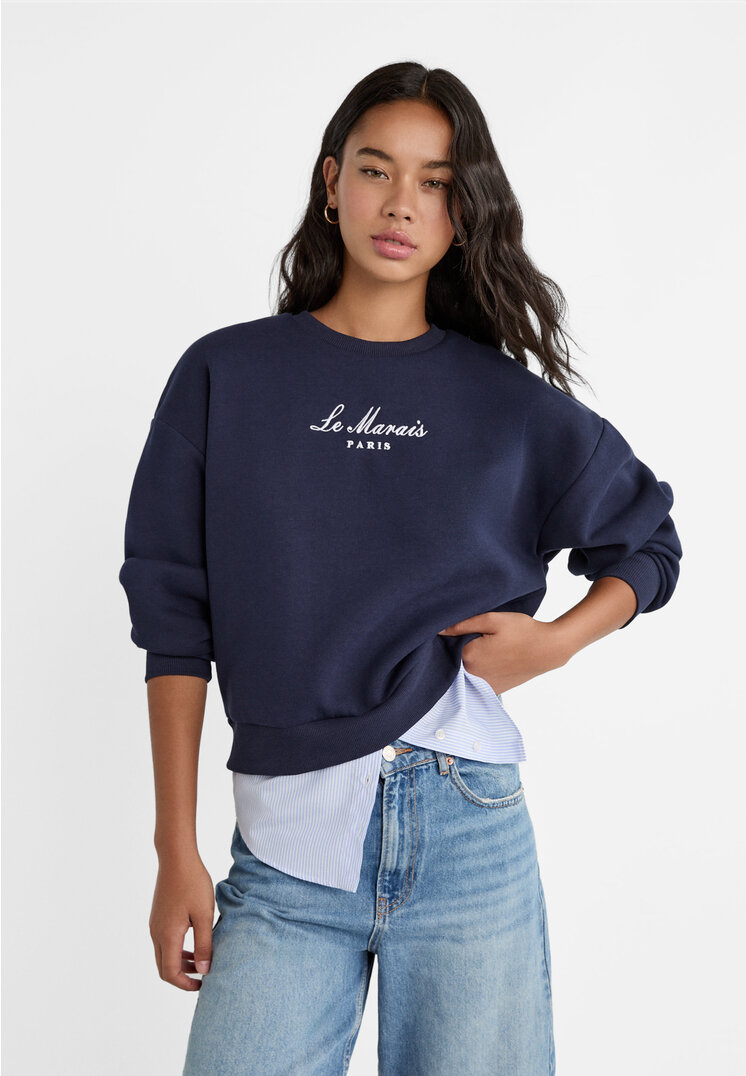 Contrast embroidered sweatshirt