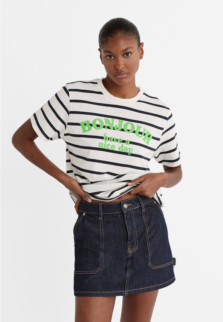 

Stradivarius Shirt mit Streifen und Slogan Marineblau M