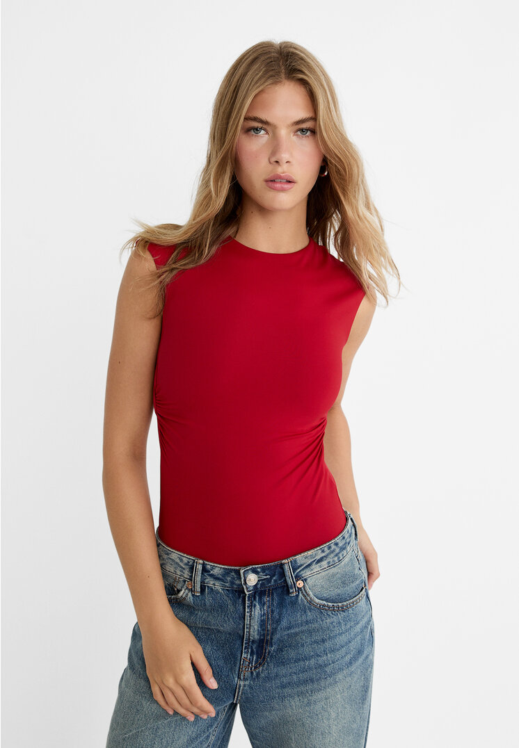 

Stradivarius Body mit freiem Rücken Rot XS