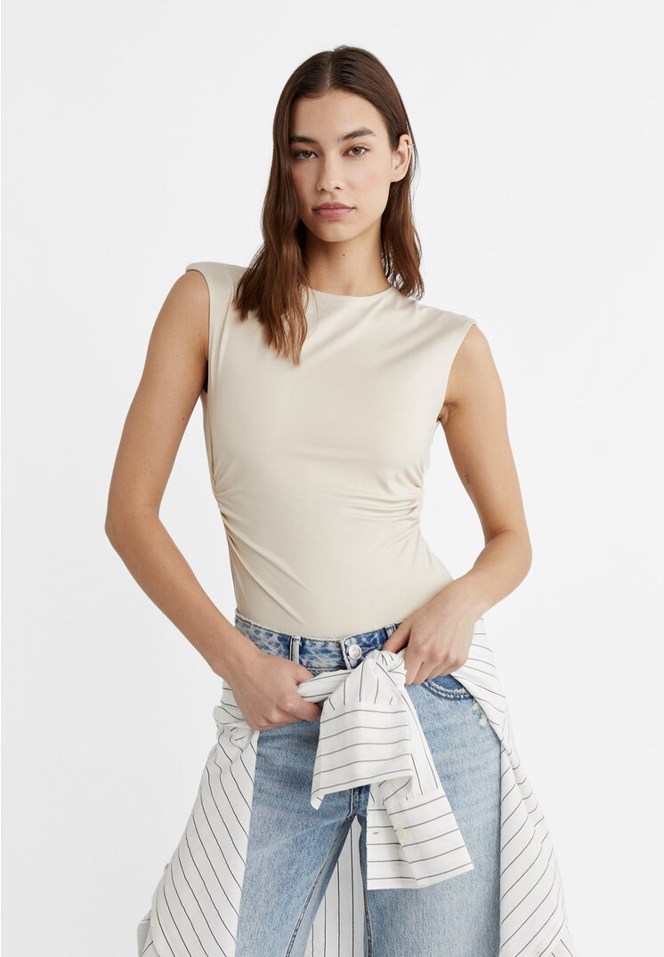 

Stradivarius Body mit freiem Rücken Steingrau XL