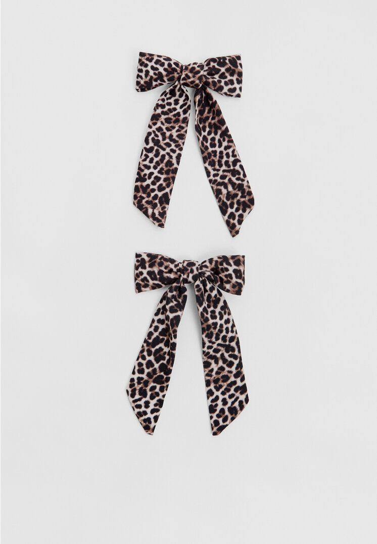 

Stradivarius 2er-Pack Schleifen im Leoparden-Look Braun OS
