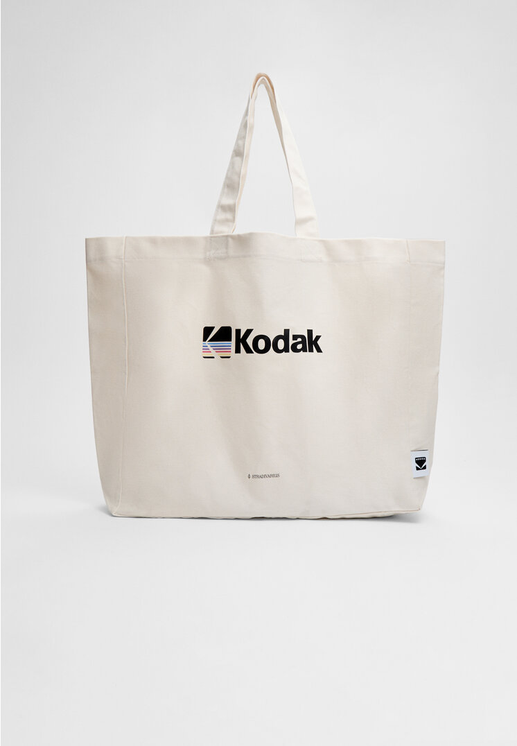 

Stradivarius Stofftasche Kodak Ecru OS