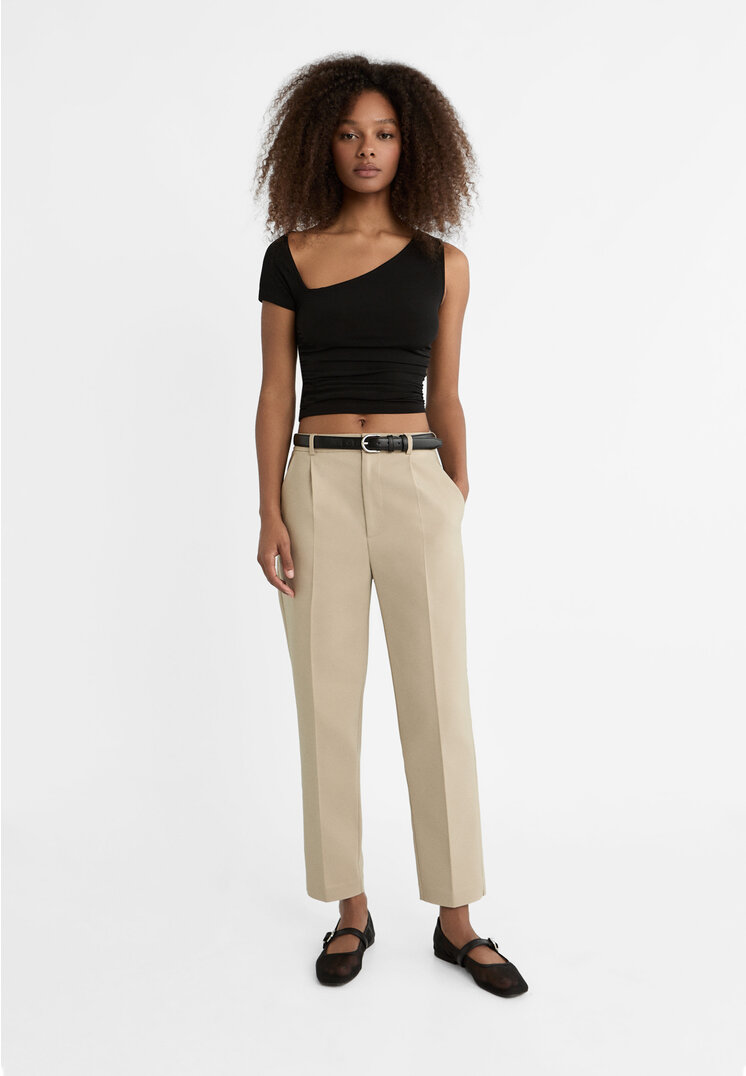 

Stradivarius Stoffhose mit Gürtel Steingrau 42