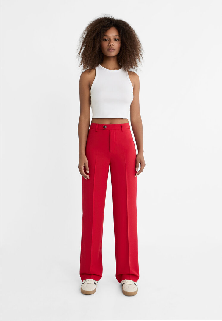 

Stradivarius Stoffhose mit Strukturmuster Rot 36