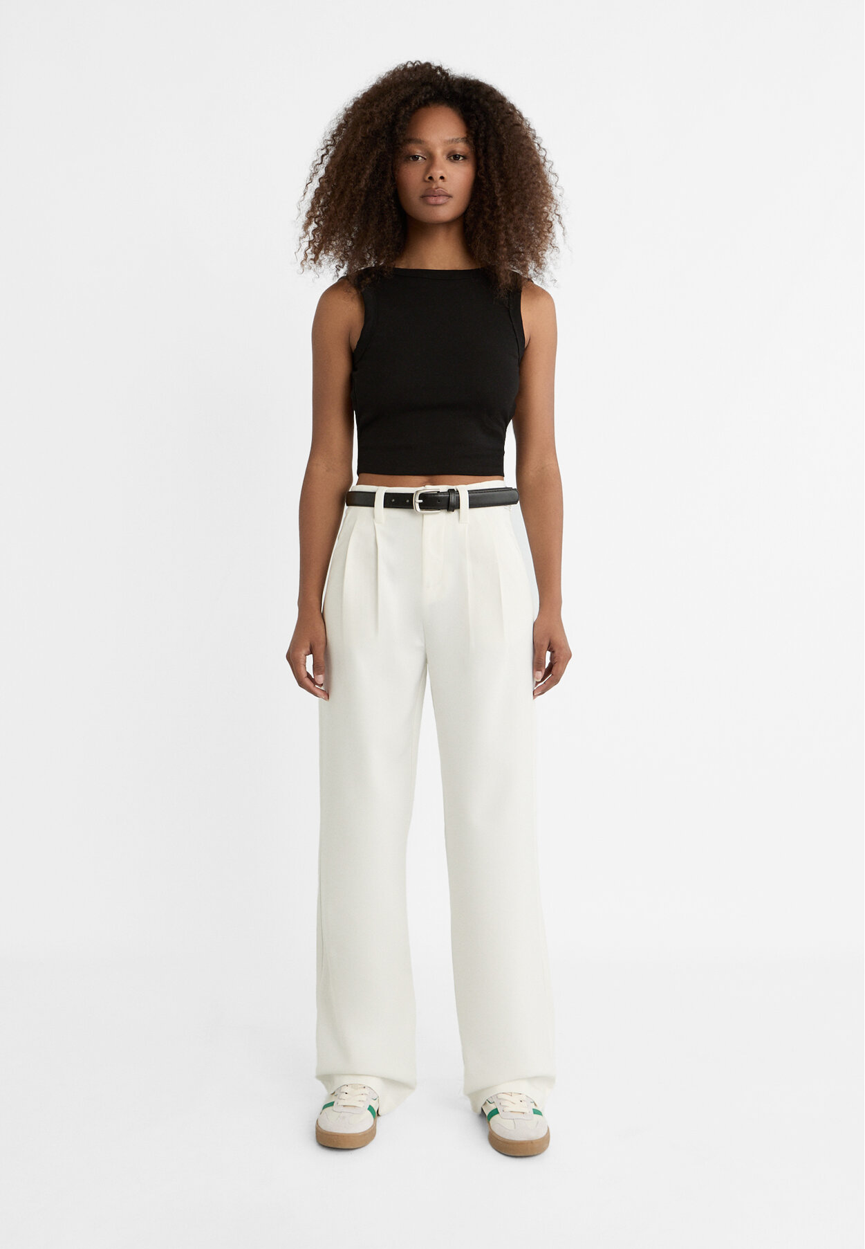 Pantalones verdes online stradivarius