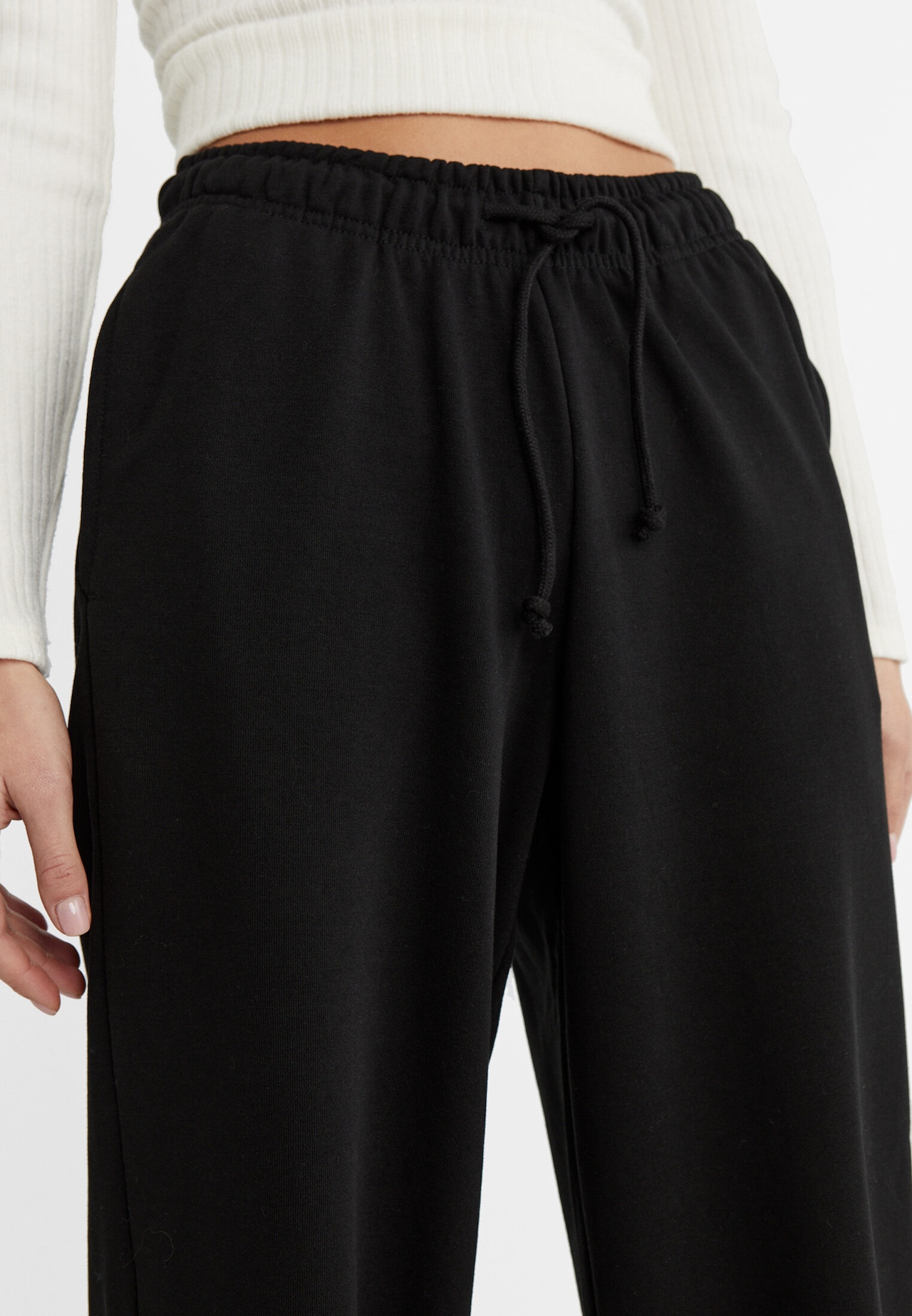Casual High Waist Pant Loose Sweatpants Woman Trousers Capris Wide Leg Pants  Women Clothes (Color : Black, Size : XX-Large) : : Clothing, Shoes  & Accessories