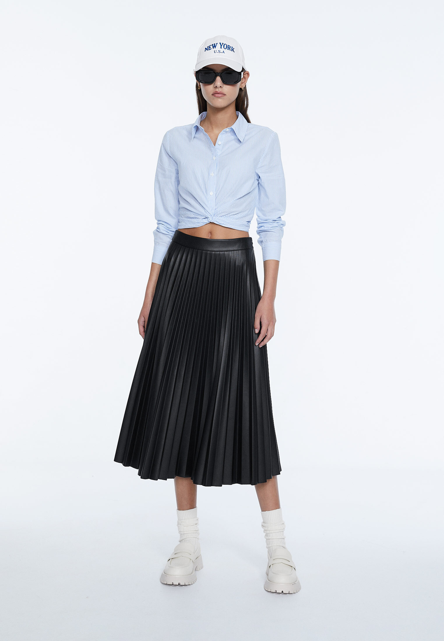 Pleated grey hotsell leather skirt