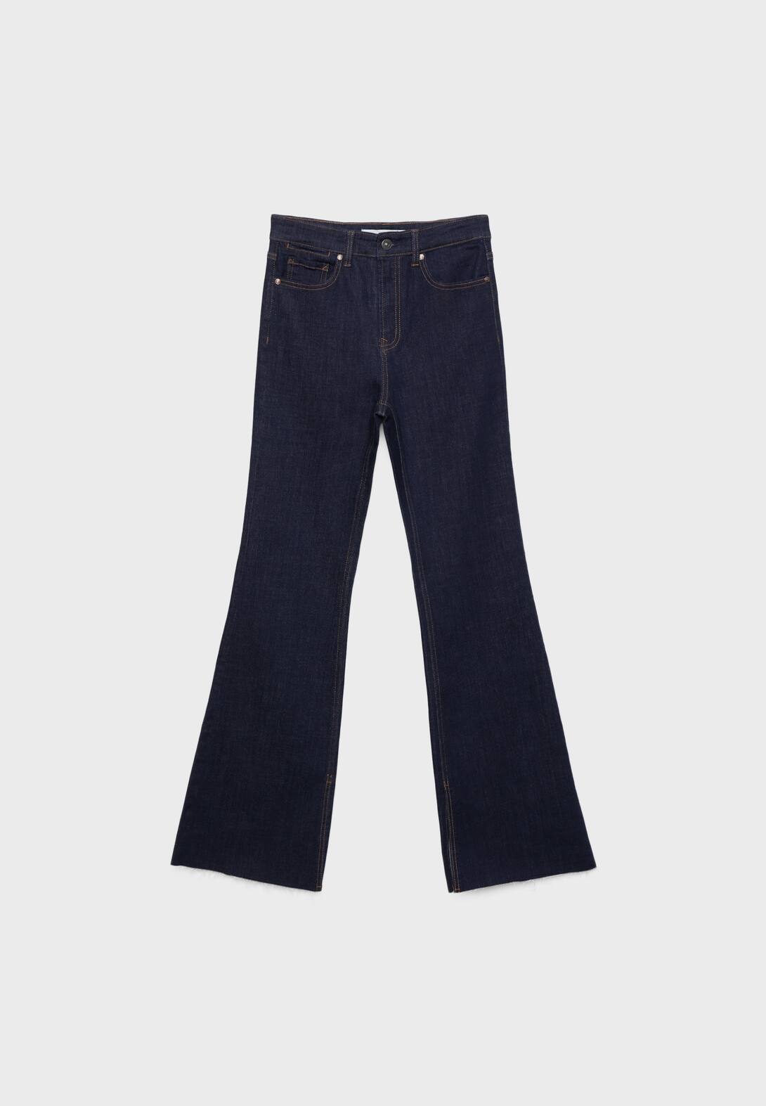 Jean D74 flare slit