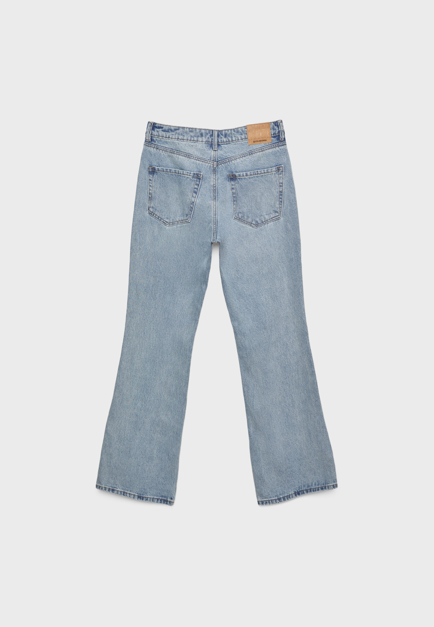 Vintage flared jeans - Women's fashion | Stradivarius United States