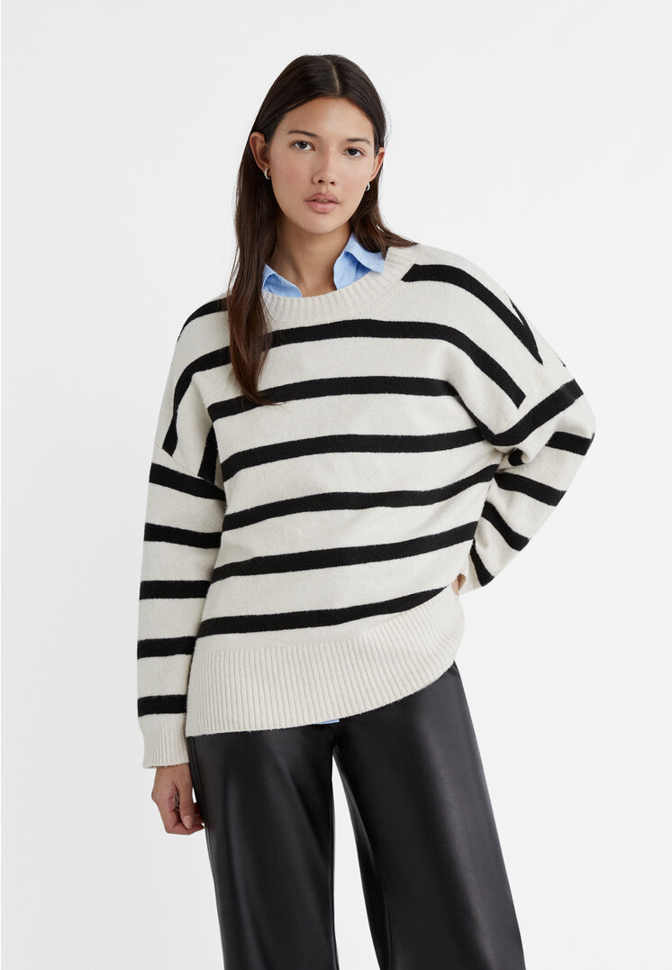 

Stradivarius Sweter z miękkiej dzianiny Soft Touch Czarny XL