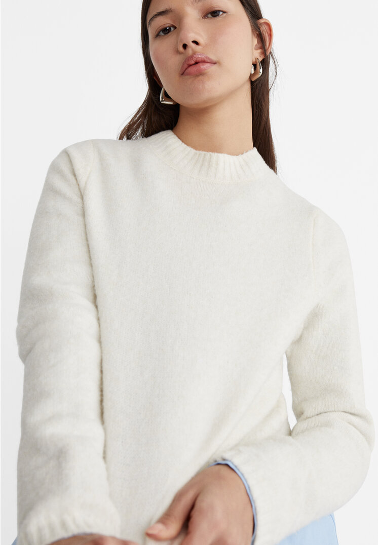 Soft-touch cropped sweater