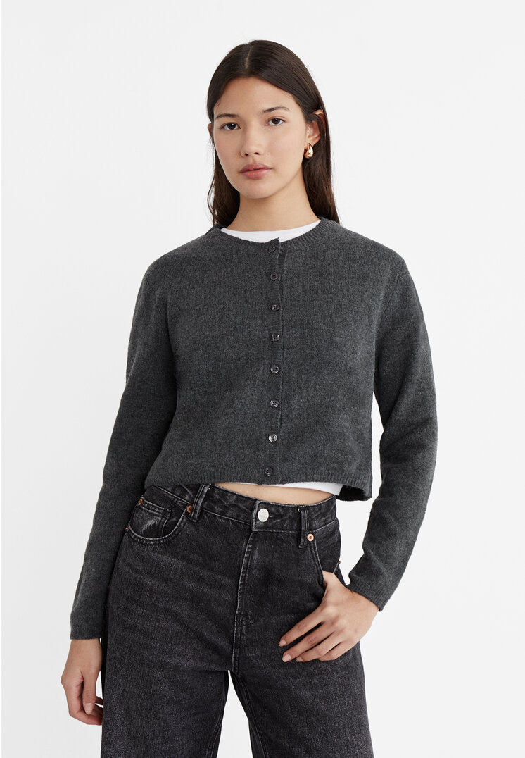 

Stradivarius Weiche Strickjacke mit Knöpfen Graumeliert M