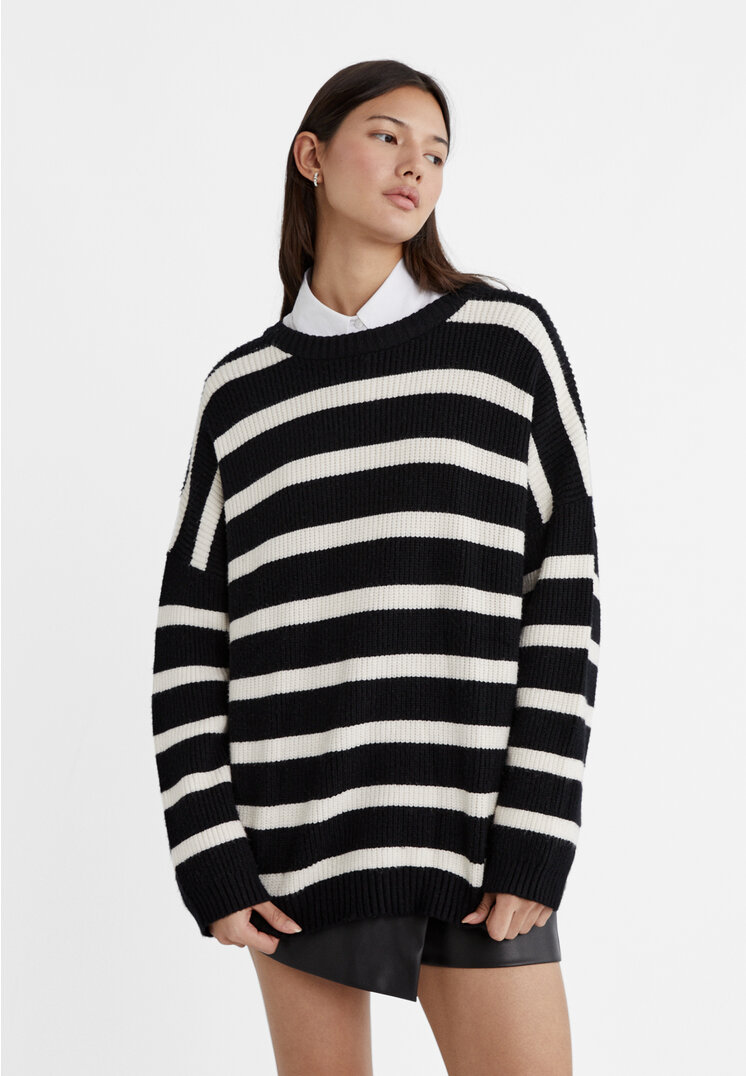 

Stradivarius Strickpullover mit Streifen Schwarz S
