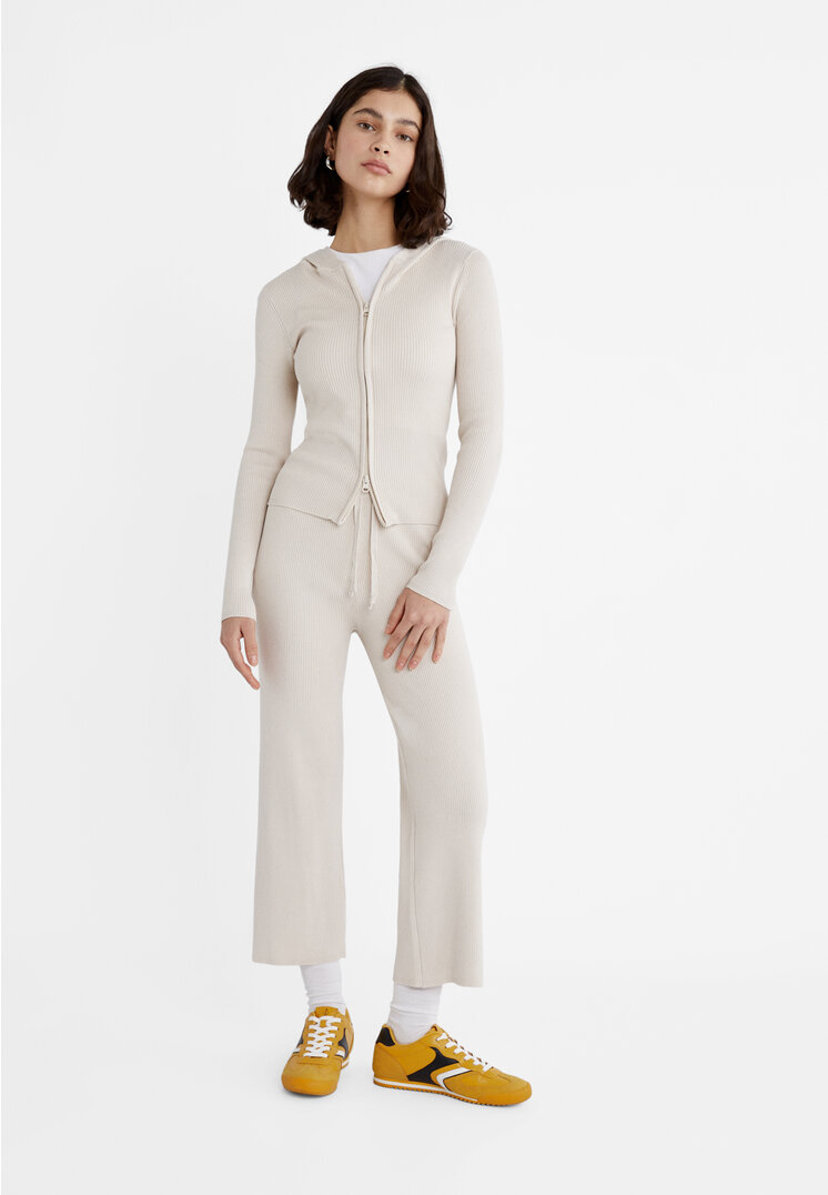 

Stradivarius Spodnie culotte z dzianiny Kamień M