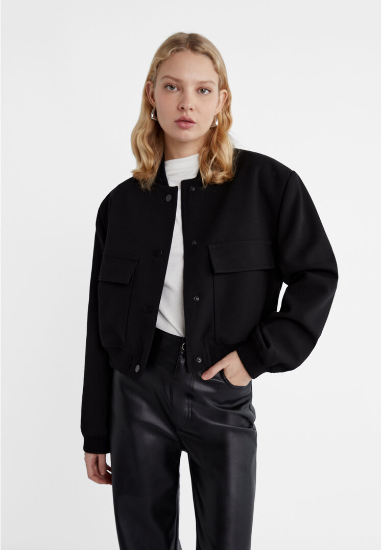 

Stradivarius Bomberjacke mit Maxi-Pockets Schwarz XS