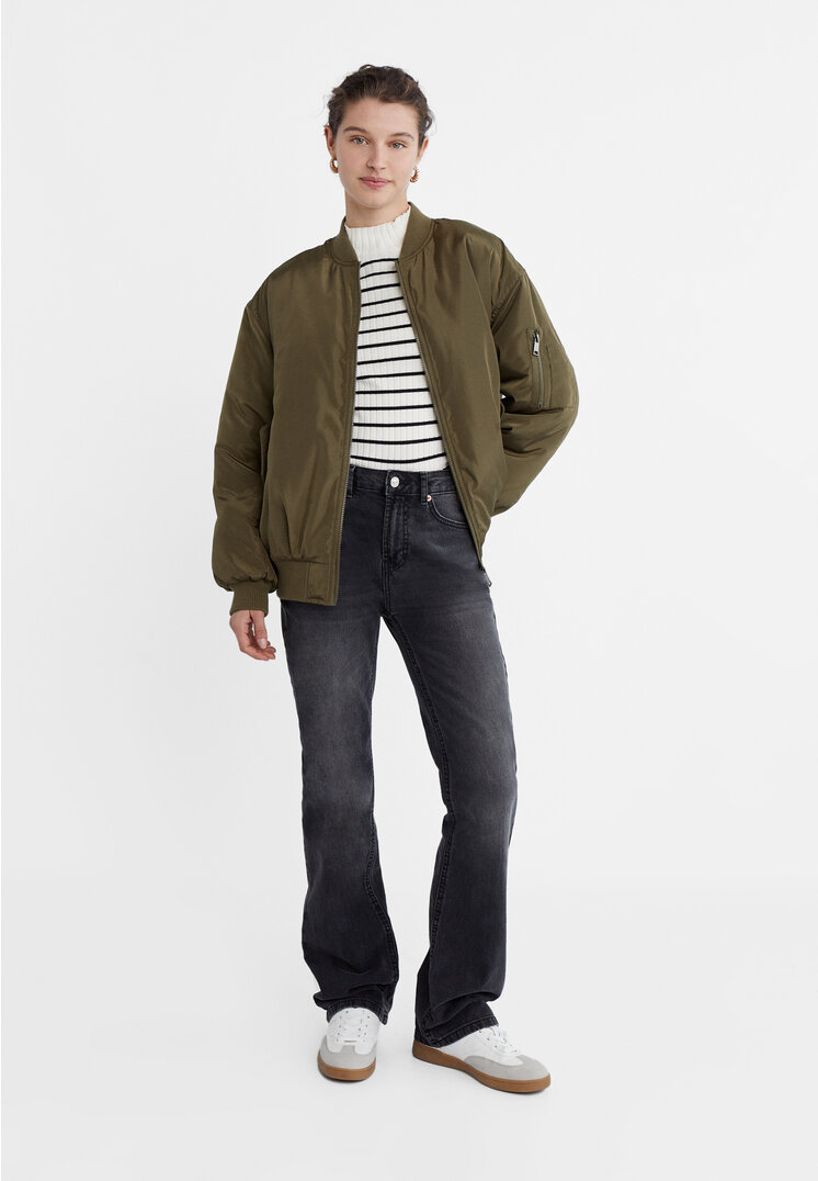 Stradivarius Quilted bomber jacket  Khaki L