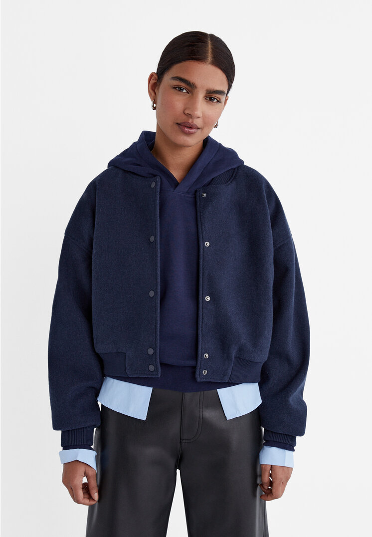 

Stradivarius Weiche Bomberjacke Marineblau M