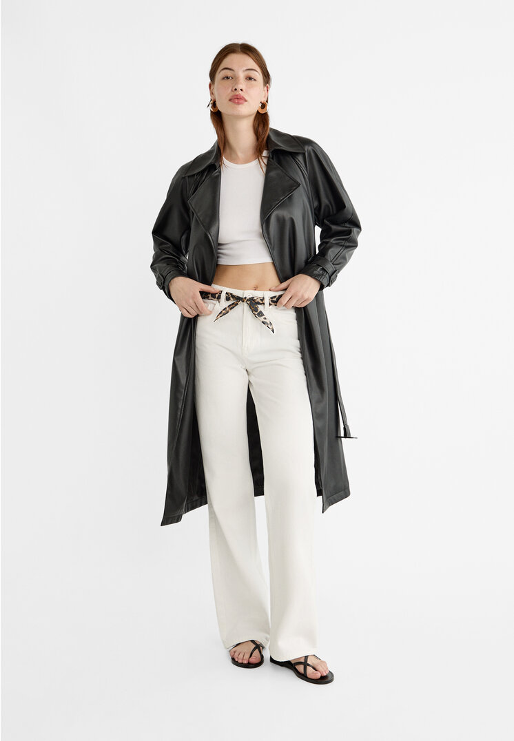 Stradivarius Trench lungo effetto pelle  Nero M