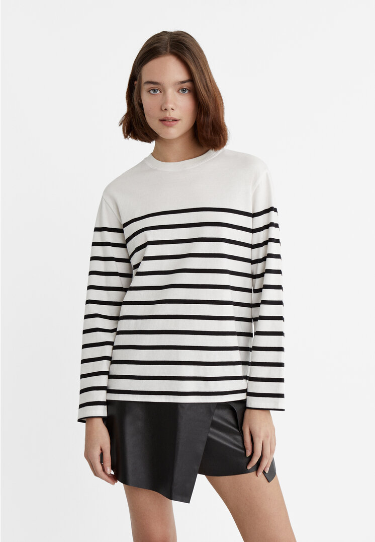 Striped cotton T shirt Women s fashion Stradivarius Canada