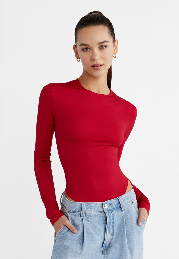 

Stradivarius Basic-Body aus Polyamid Rot XS