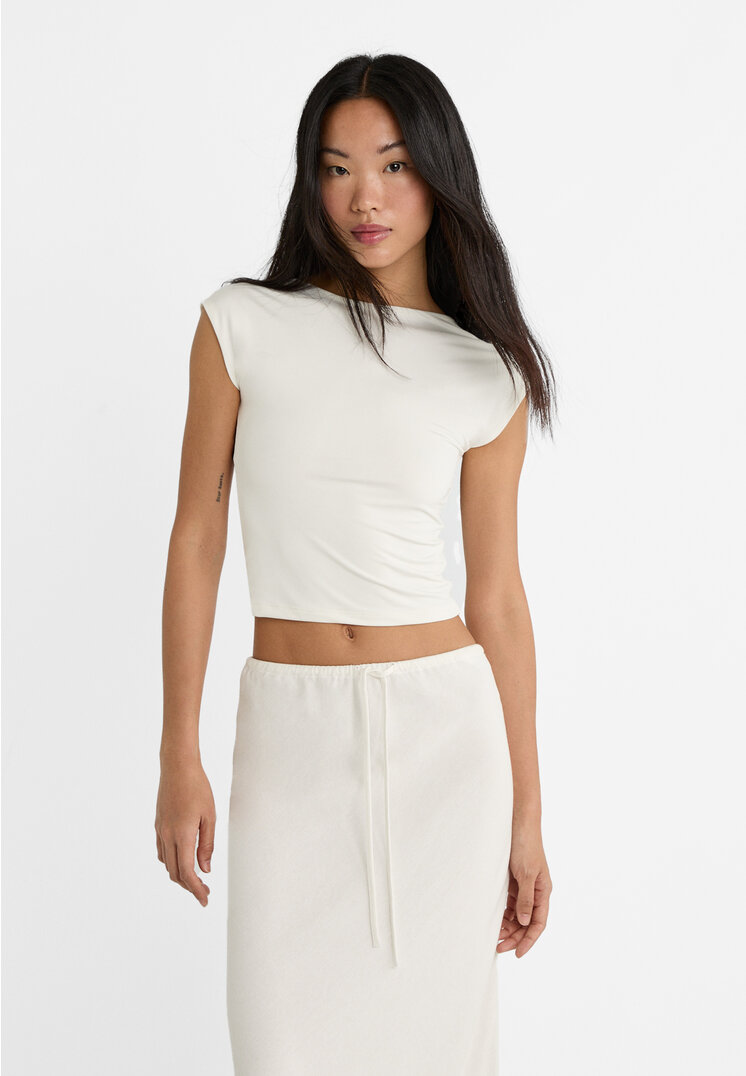 

Stradivarius Rückenfreies Shirt Ecru L