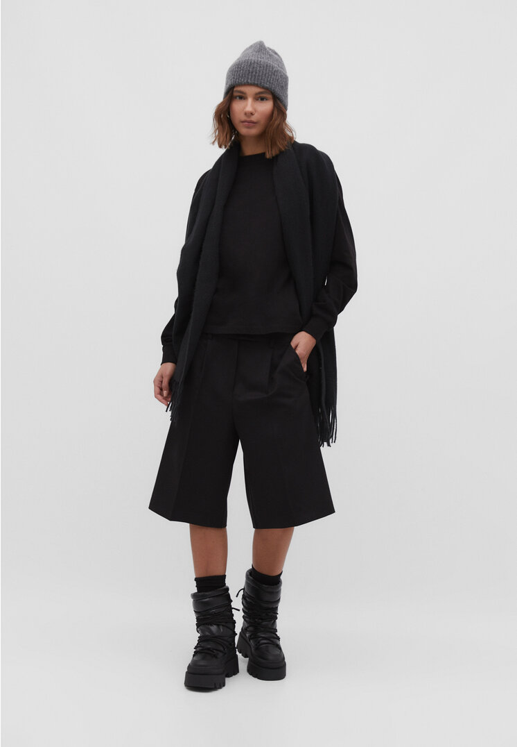 

Stradivarius Langarmshirt aus Baumwolle Schwarz S